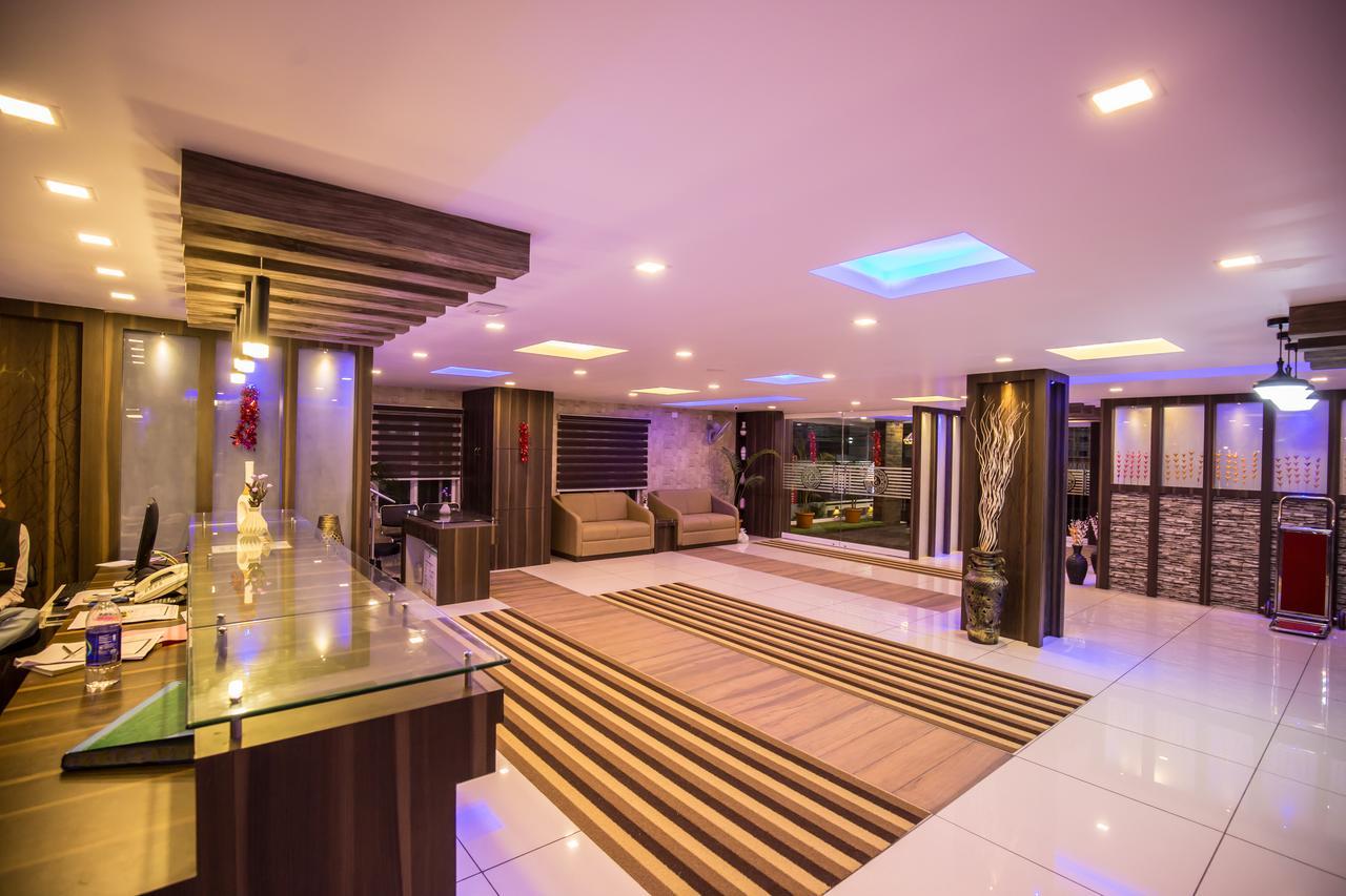 South Gate Residency Kochi Exterior foto